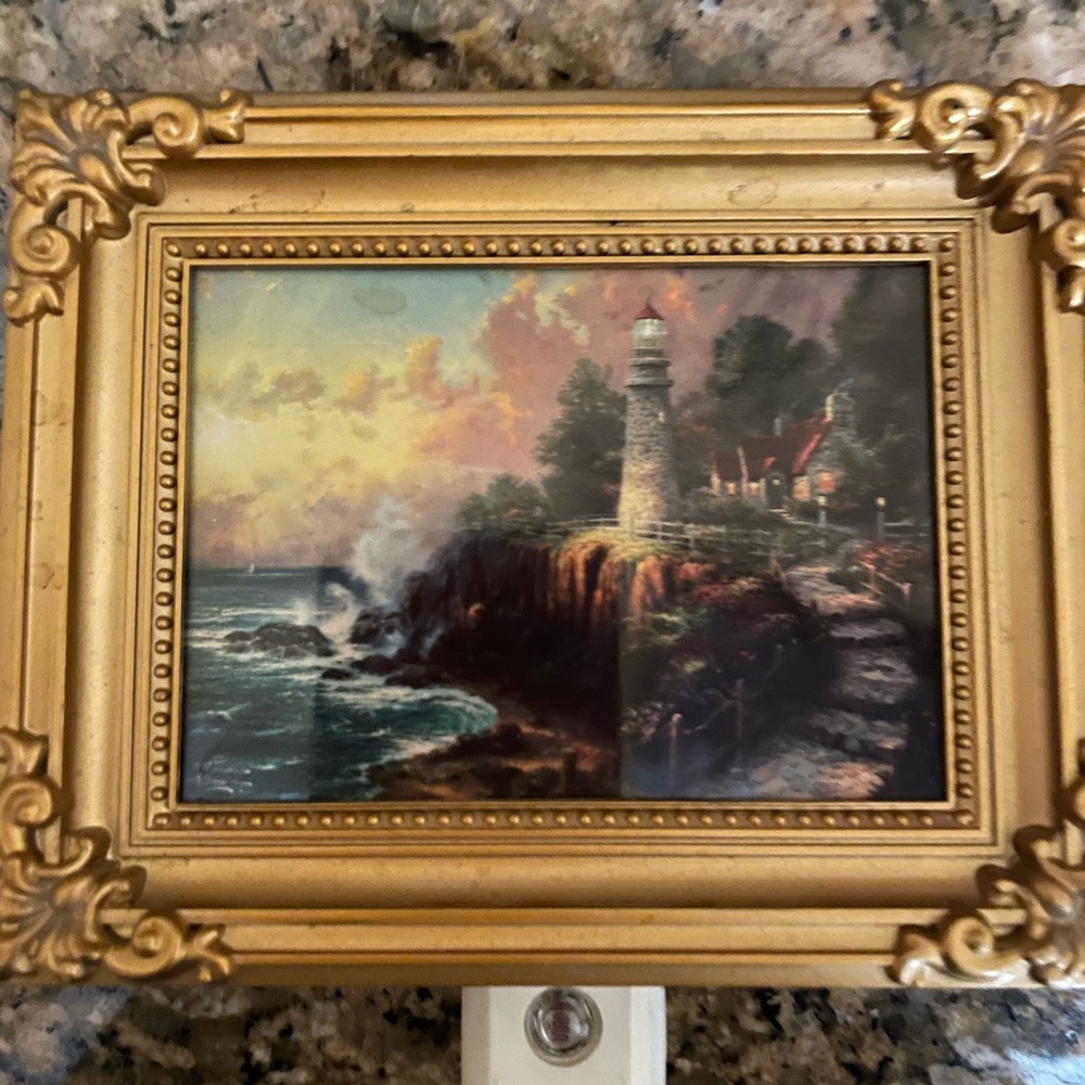 Night light picture frame